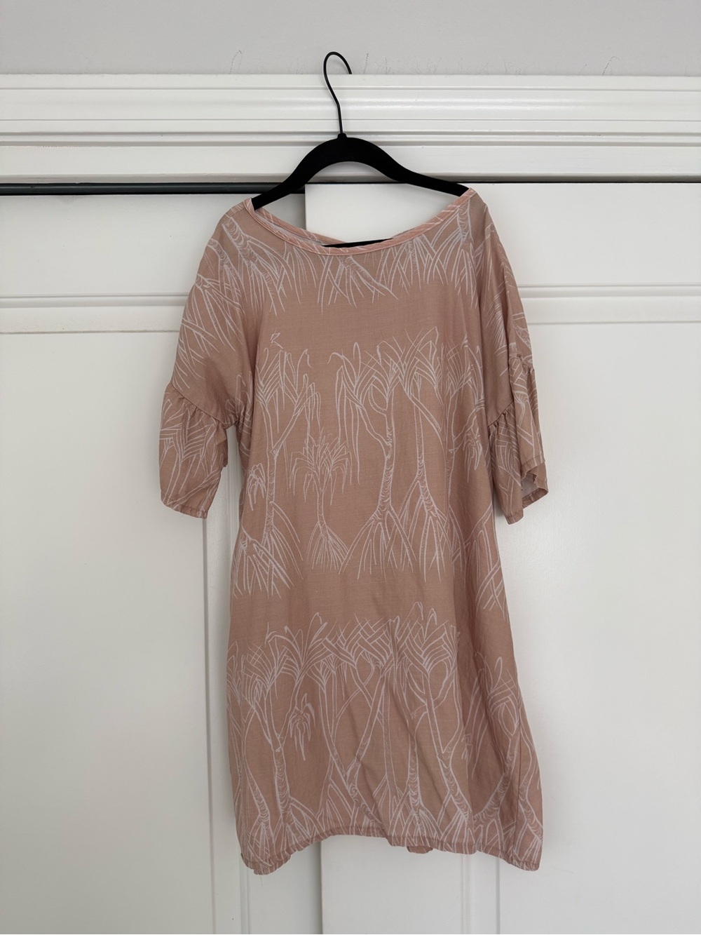 Kūlua Maui Pale Blush Printed Short Sleeve Dress